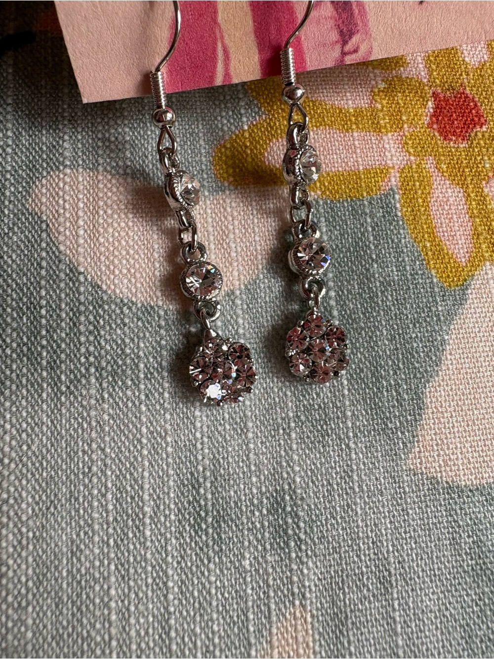 3/$10 Silver Tone Y2K Rhinestone Dangle Earrings | Clear Crystal - Picture 3 of 3